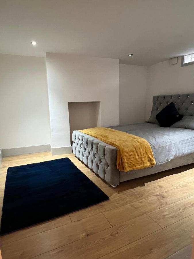 Ground Floor Two Bed Cairo Street Lägenhet Warrington  Exteriör bild